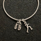 Pulseira Corredora + Par de Tênis