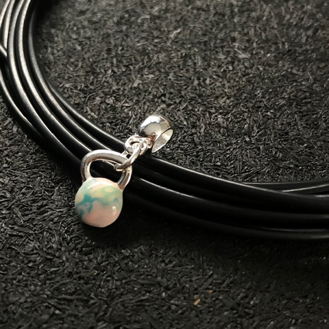 Berloque Kettlebel Tie Dye